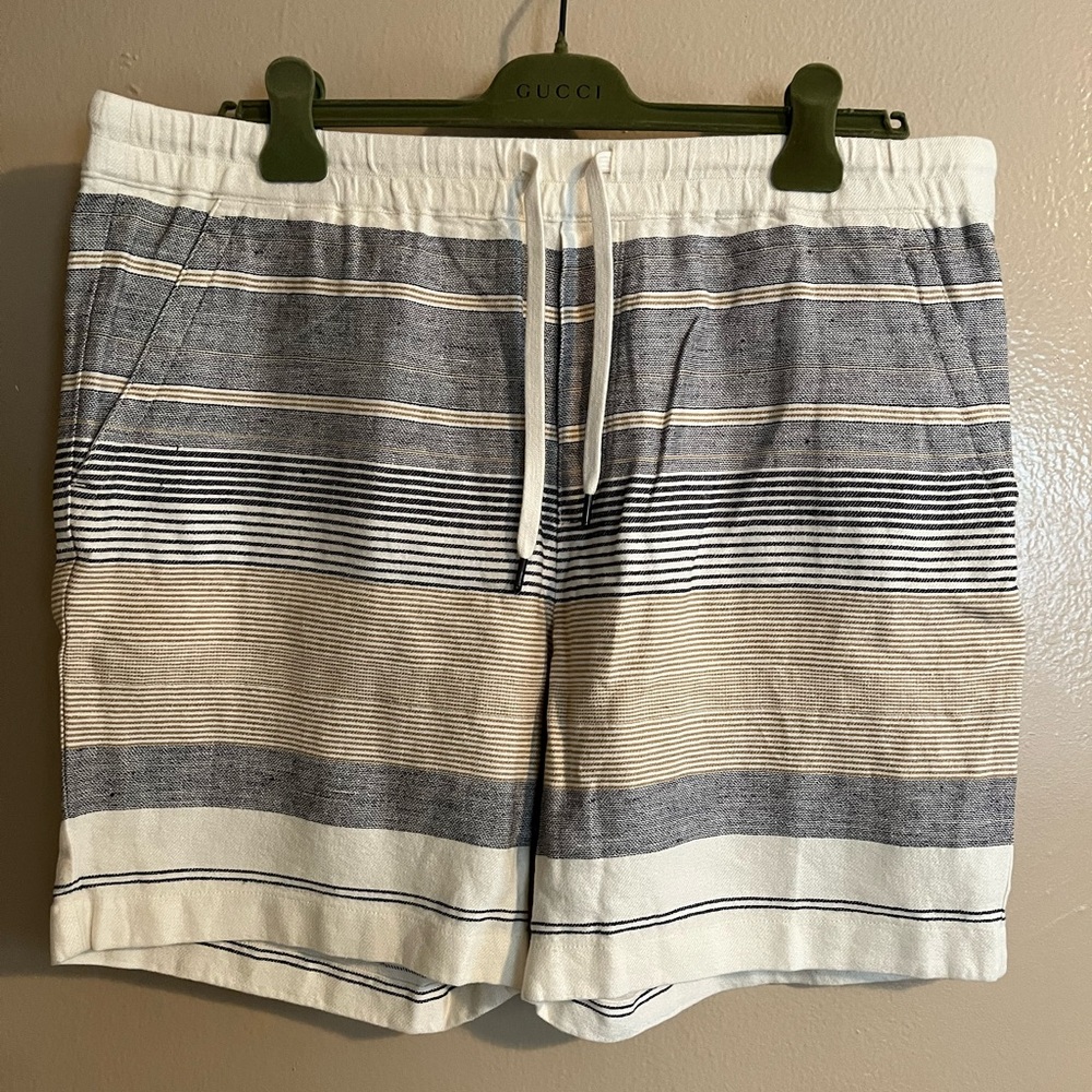 Vance Mens Short size Medium